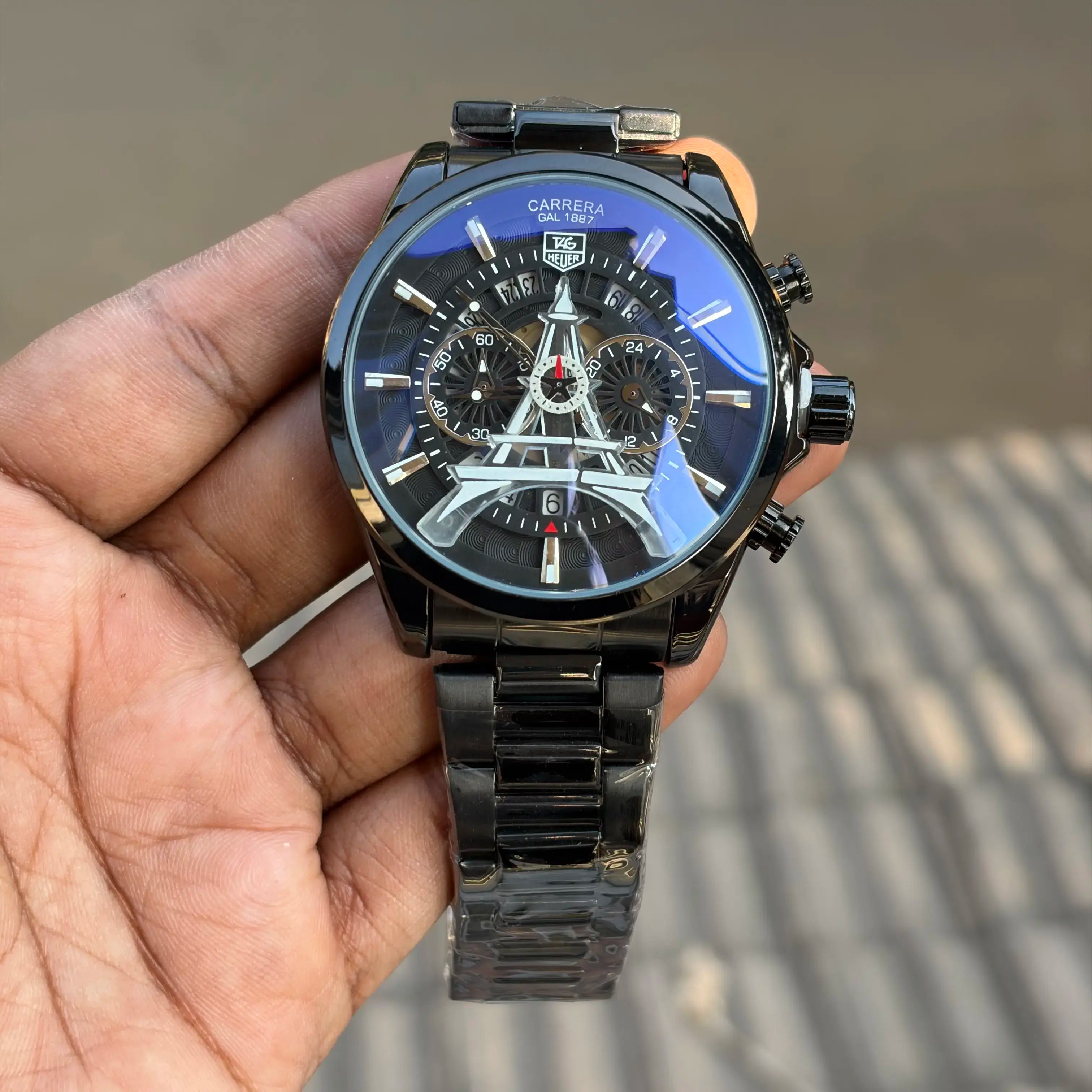 Tag Heue# Eiffel Tower - OM SAI TIMEPIECE