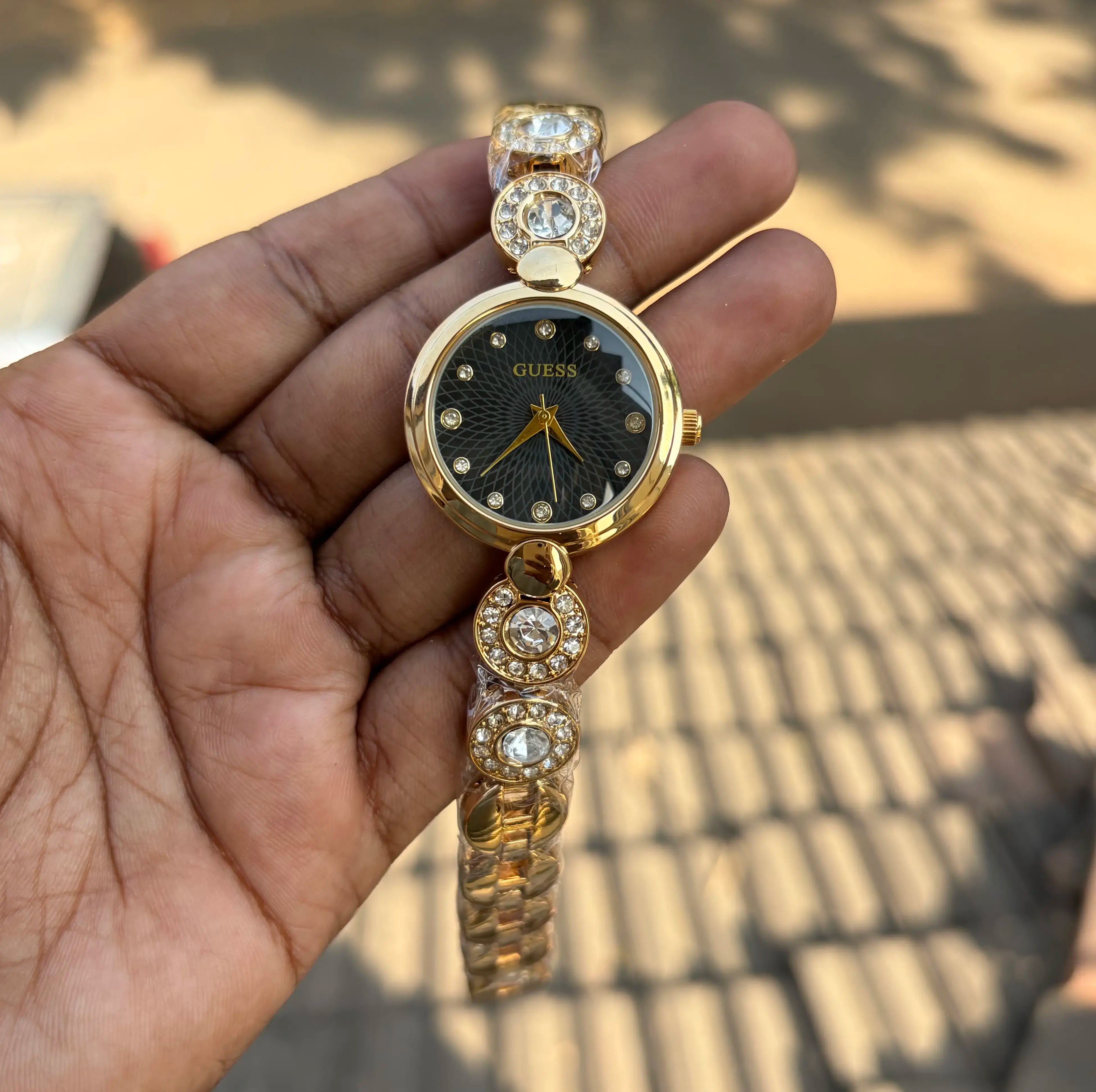 Gu#ss For Her - OM SAI TIMEPIECE
