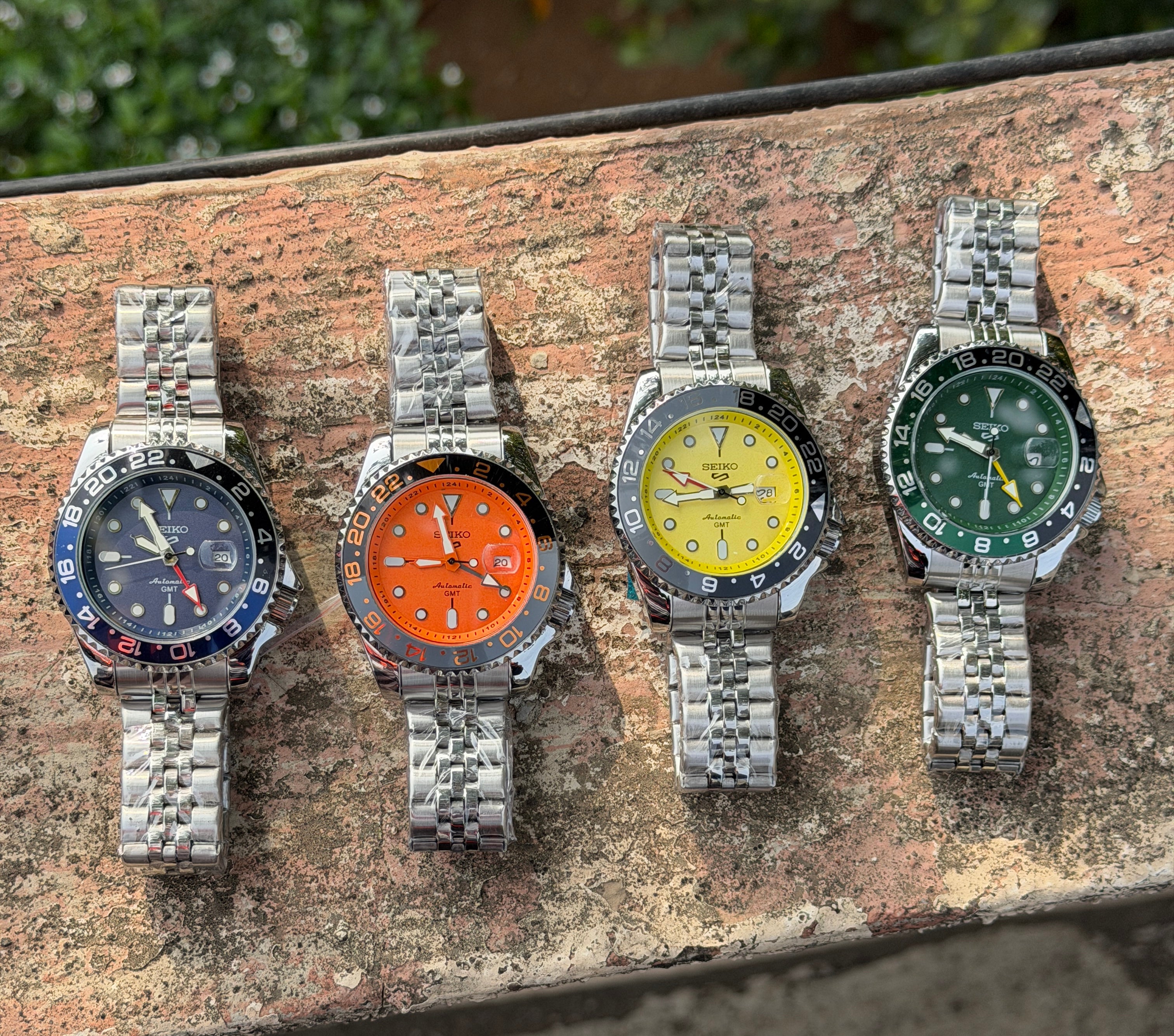 Seiko Sport 5 - GMT Collection Bundle - OM SAI TIMEPIECE