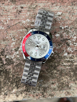 Séik o 5 Sports Automatic GMT "Pepsi" Edition Stainless Steel Men's Watch