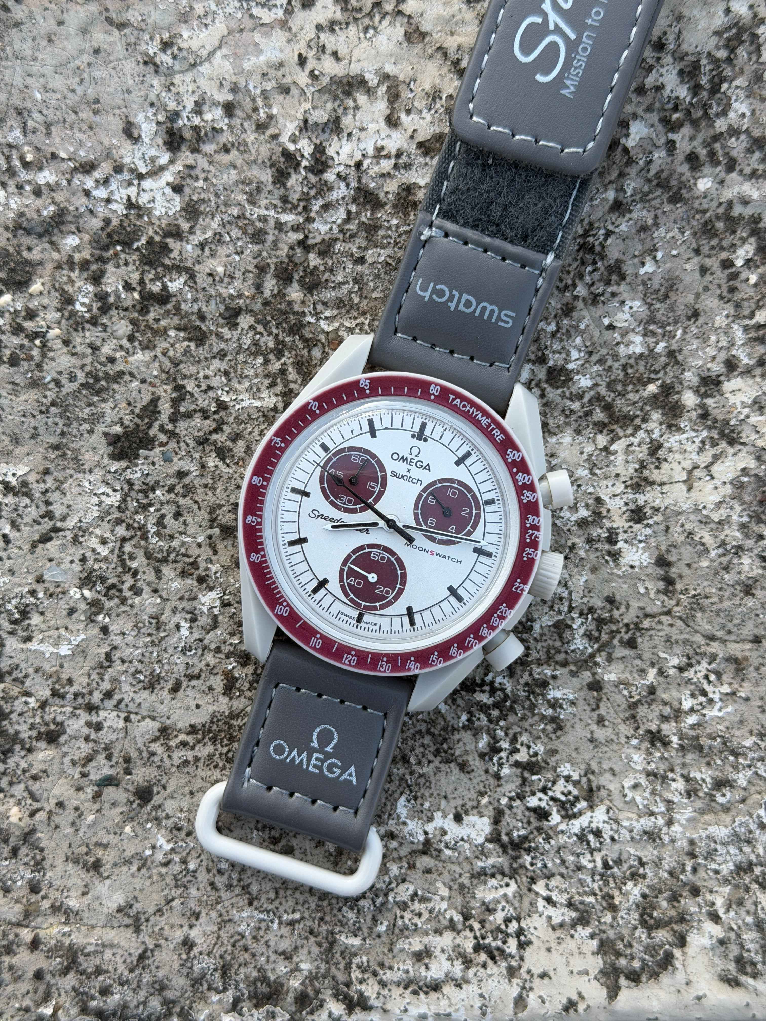 SWATCH X OMEGA BIOCERAMIC MOONSWATCH MISSION TO PLUTO - OM SAI