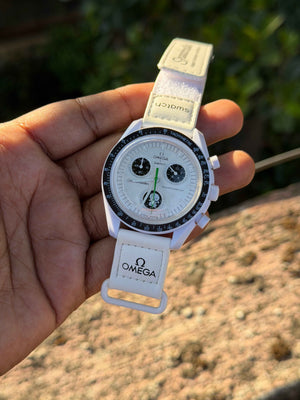 SWATCH X OMEGA BIOCERAMIC MOONSWATCH MISSION TO MOONPHASE SNOOPY - OM SAI TIMEPIECE