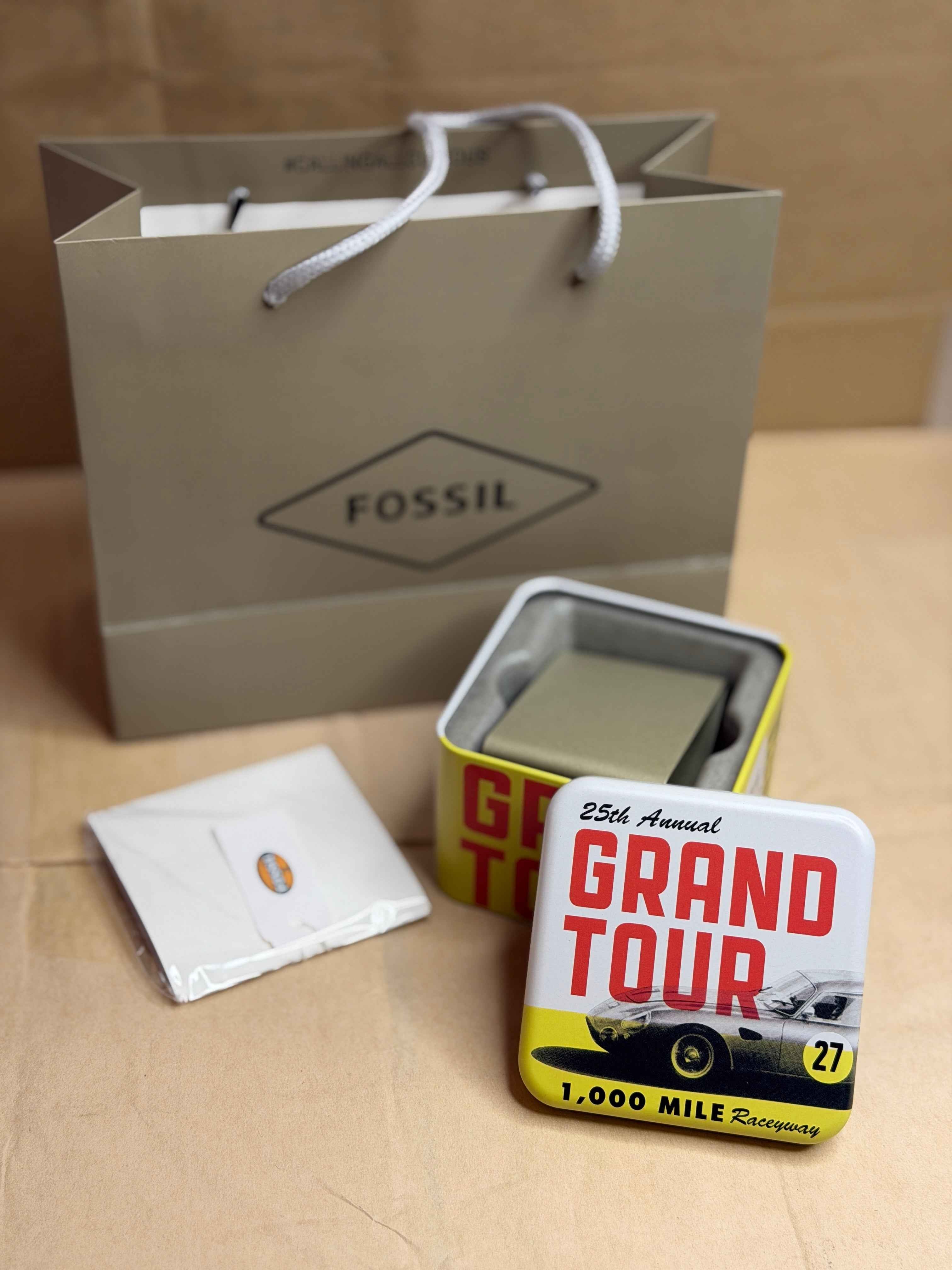 Fossil Brand Box Kit