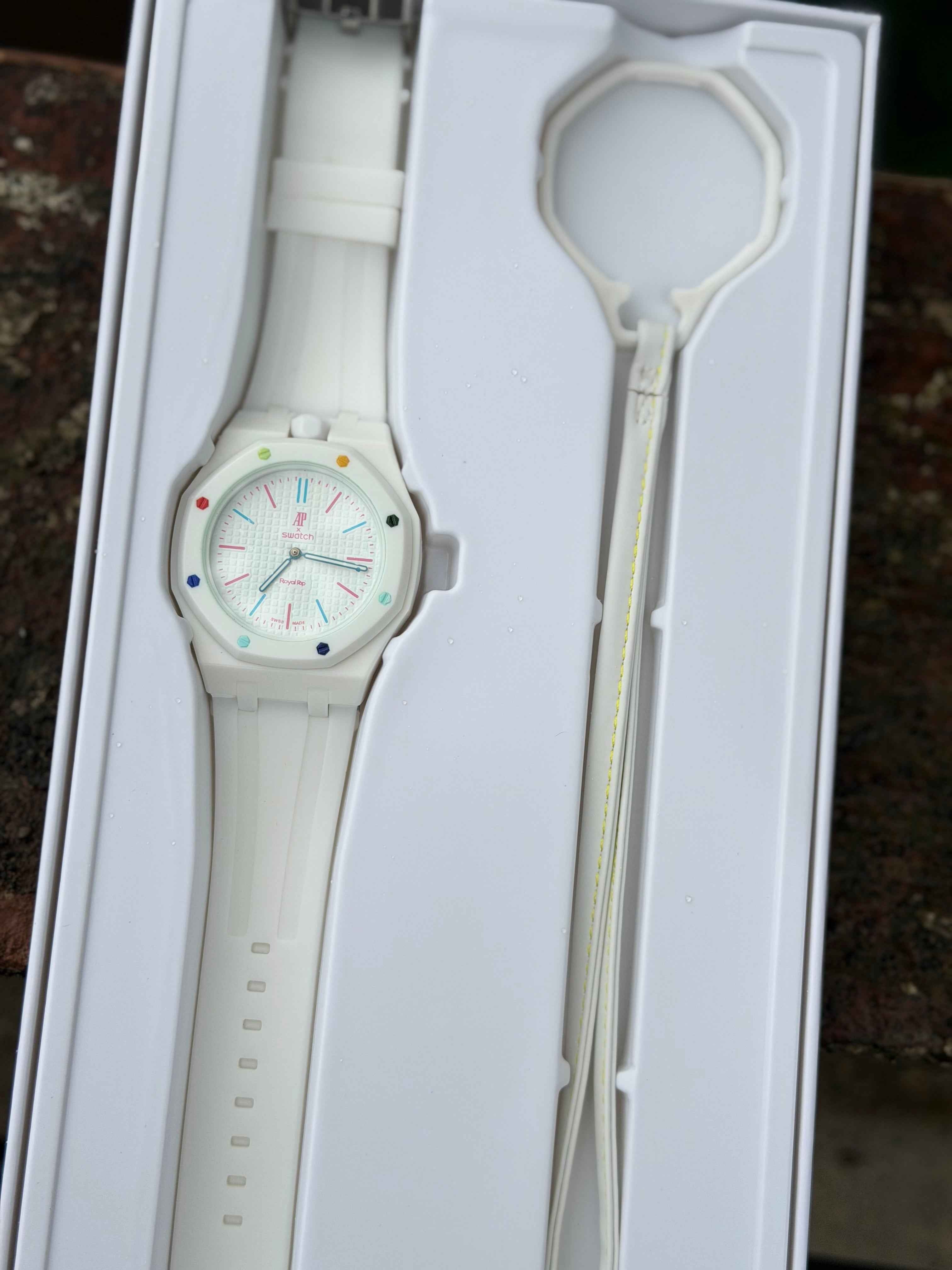 Swatch X AP - Royal Pop - Huit Blanc