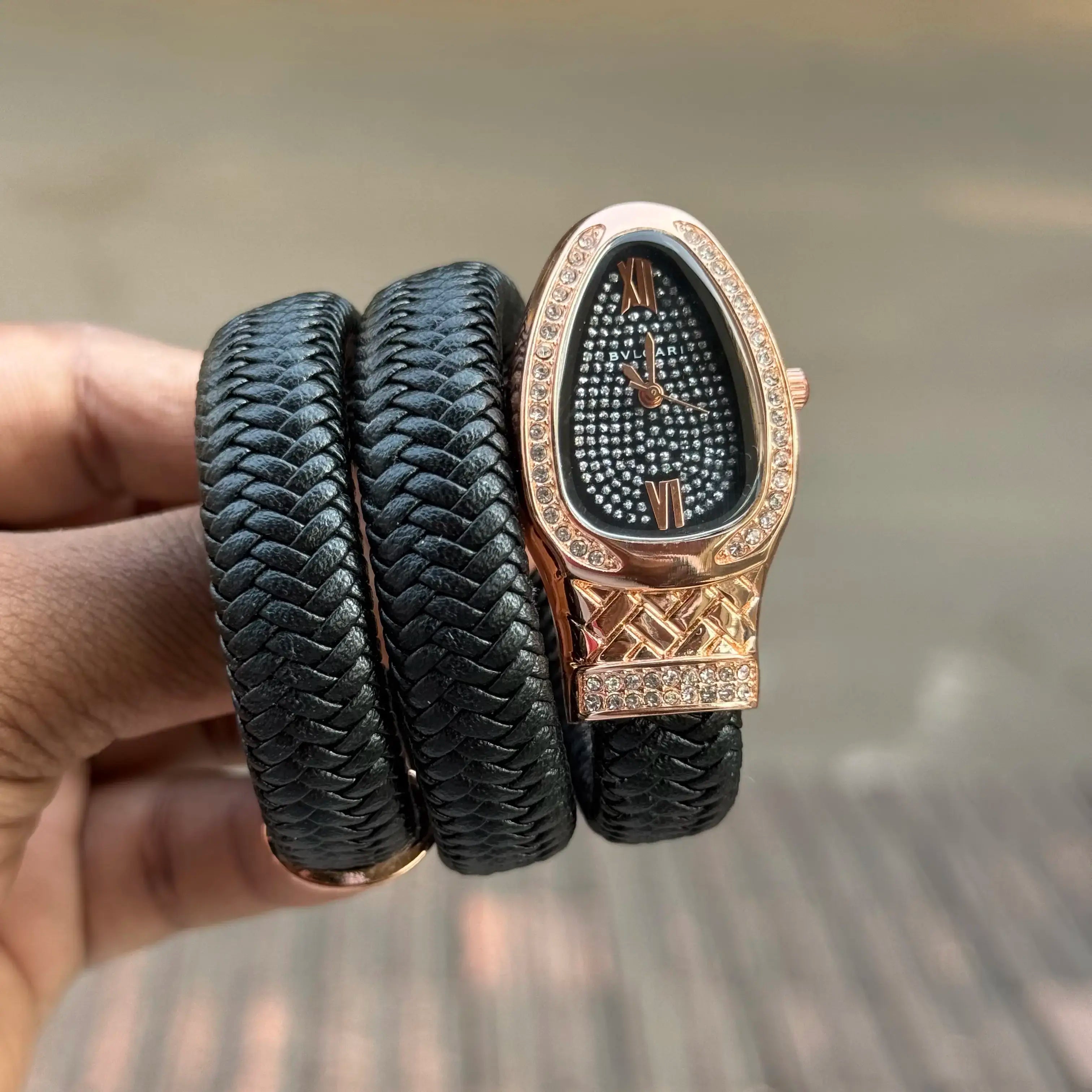 BVLG#RI SERPENTI - OM SAI TIMEPIECE