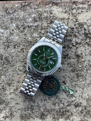 Rolex Sky-Dweller features a vibrant green dial paired with a Jubilee bracelet.