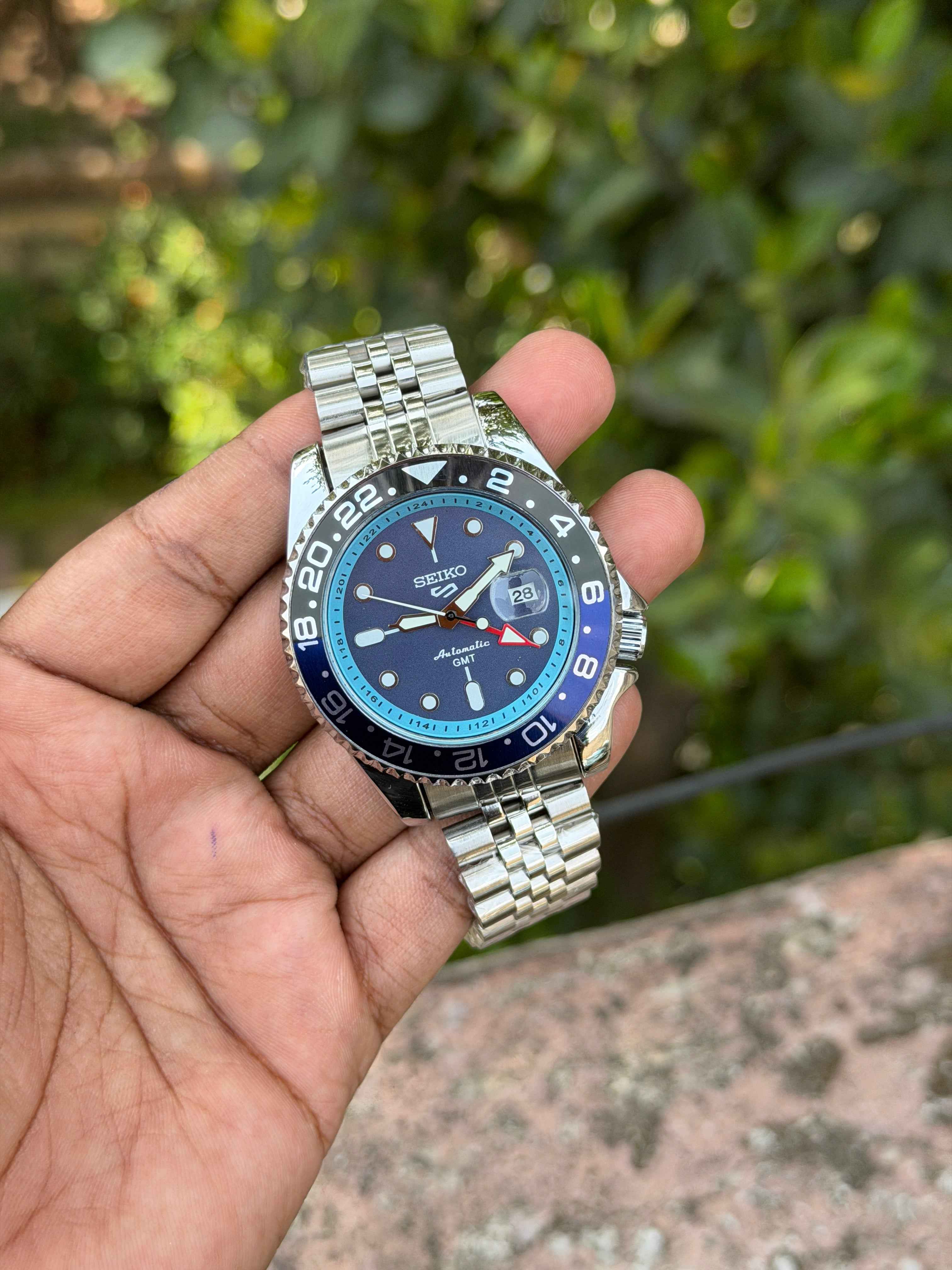 Seiko 5 Sport SSK017 GMT - Blue Dial