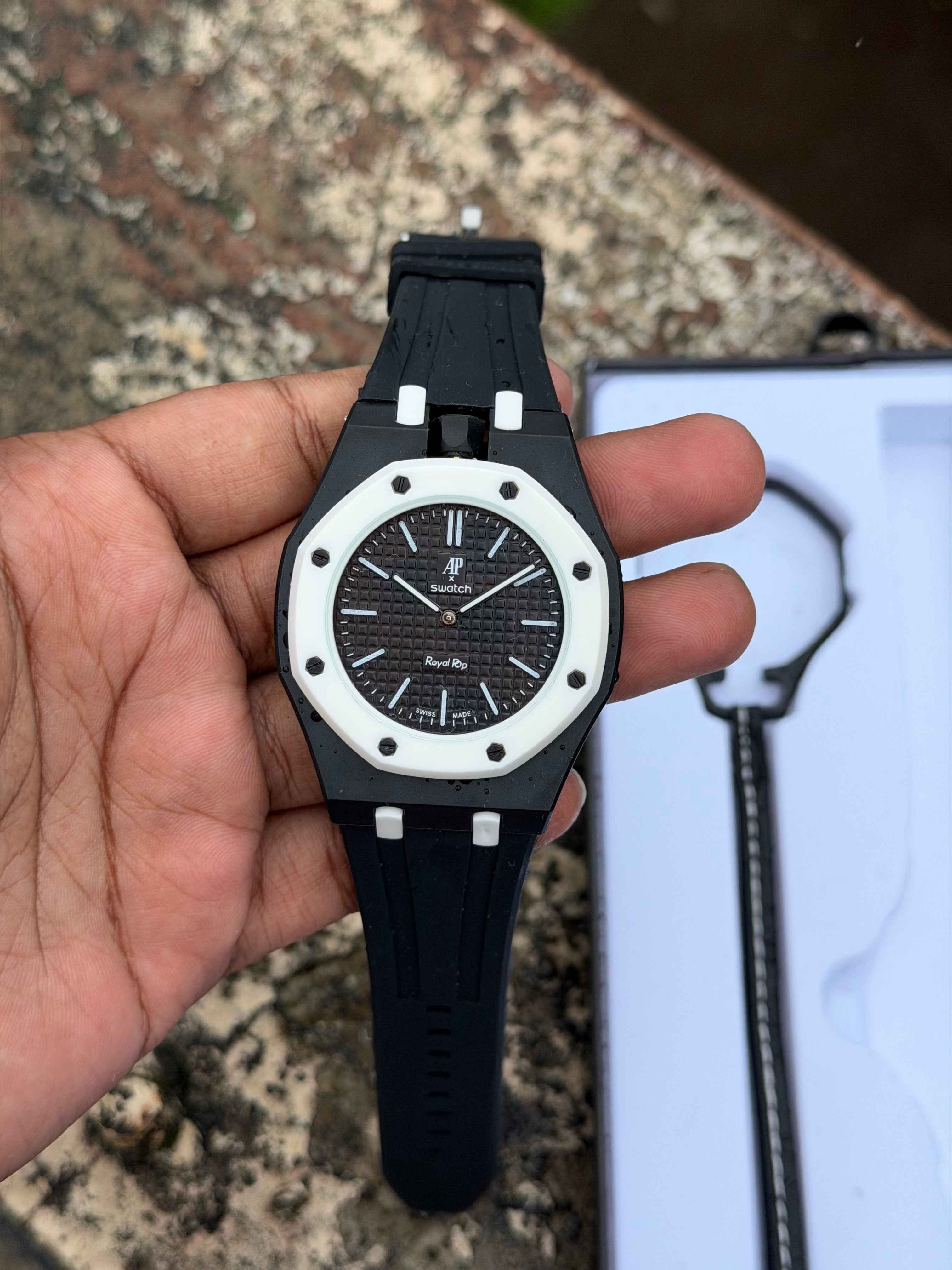 AP x SWTCH COLLABORATION - OCHO NEGRO