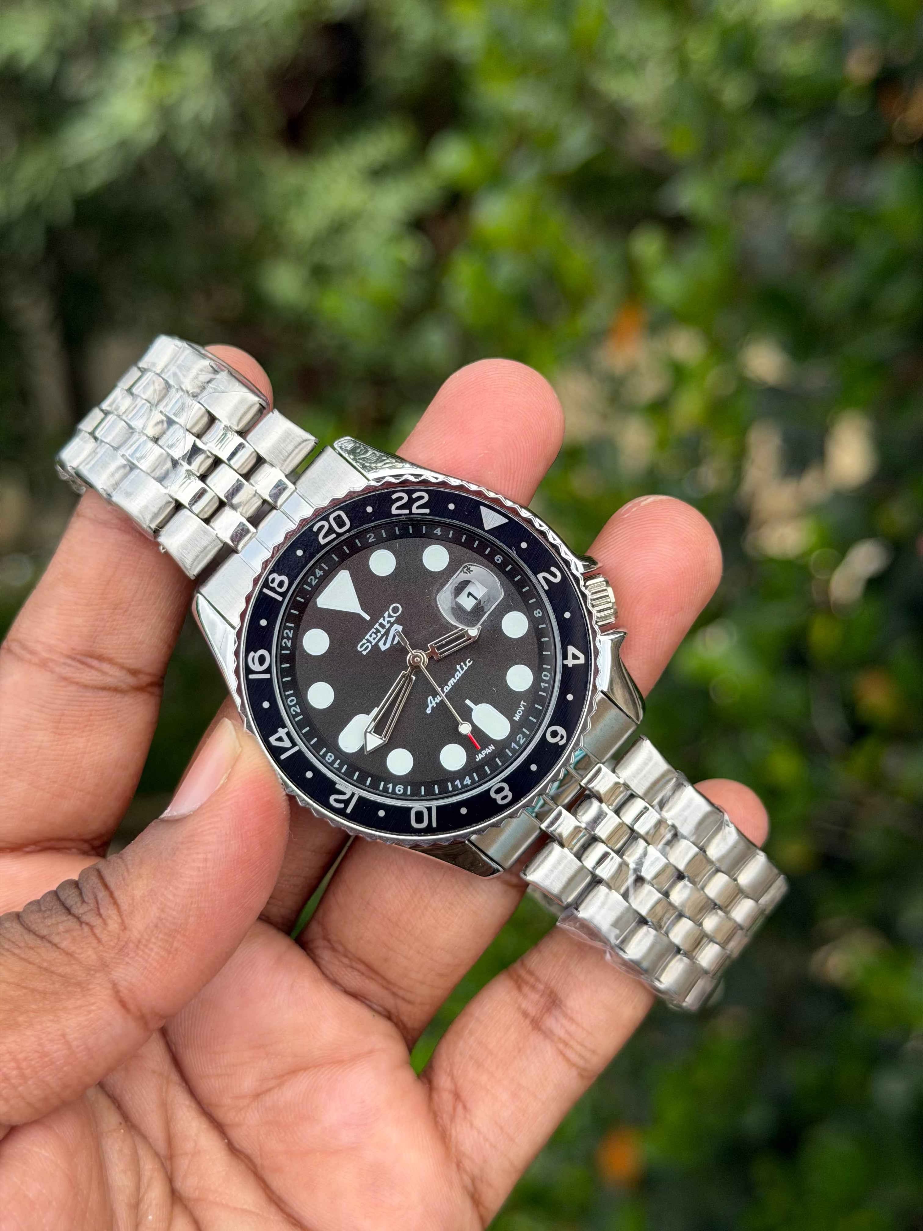 Seik 5 Sunburst Black