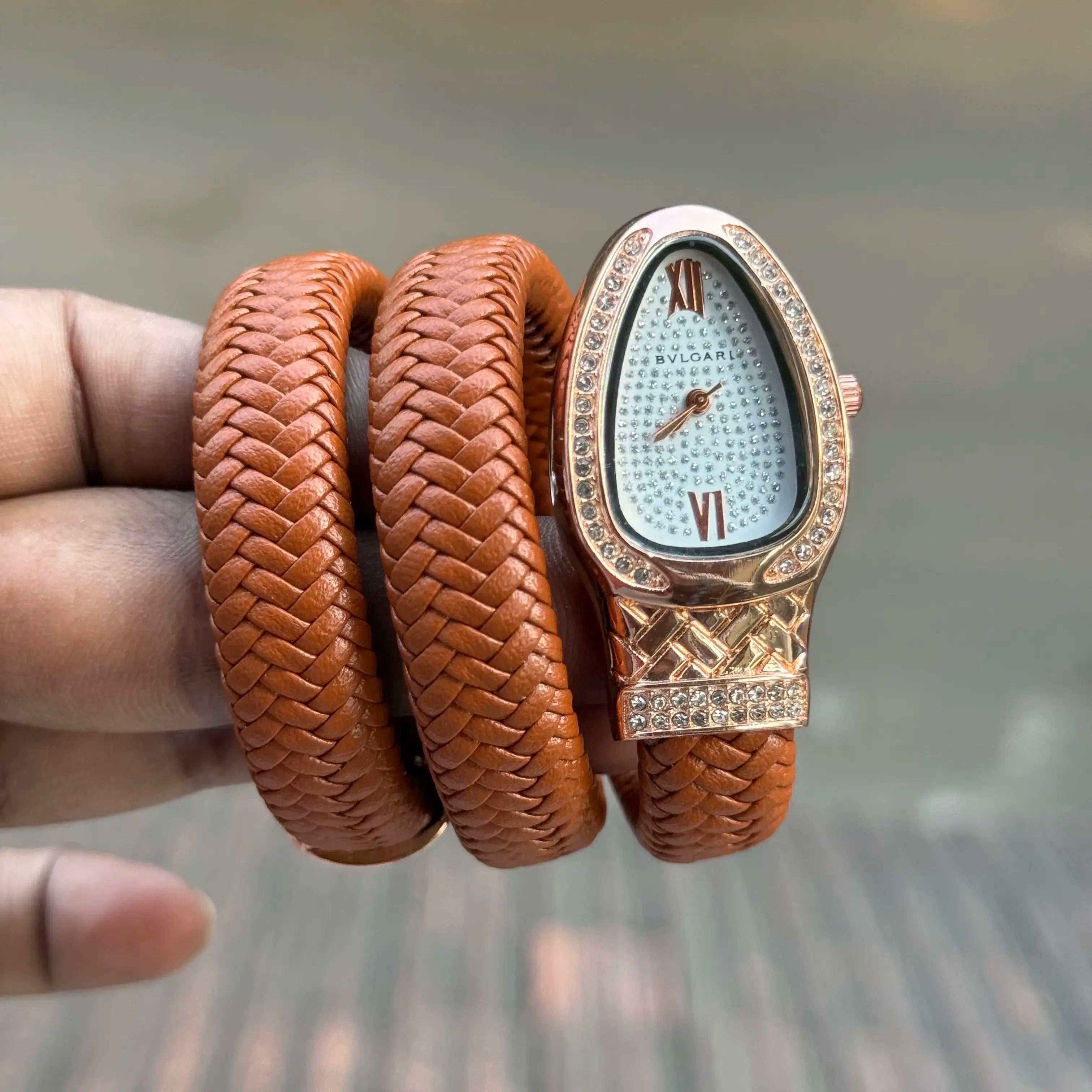BVLG#RI SERPENTI - OM SAI TIMEPIECE