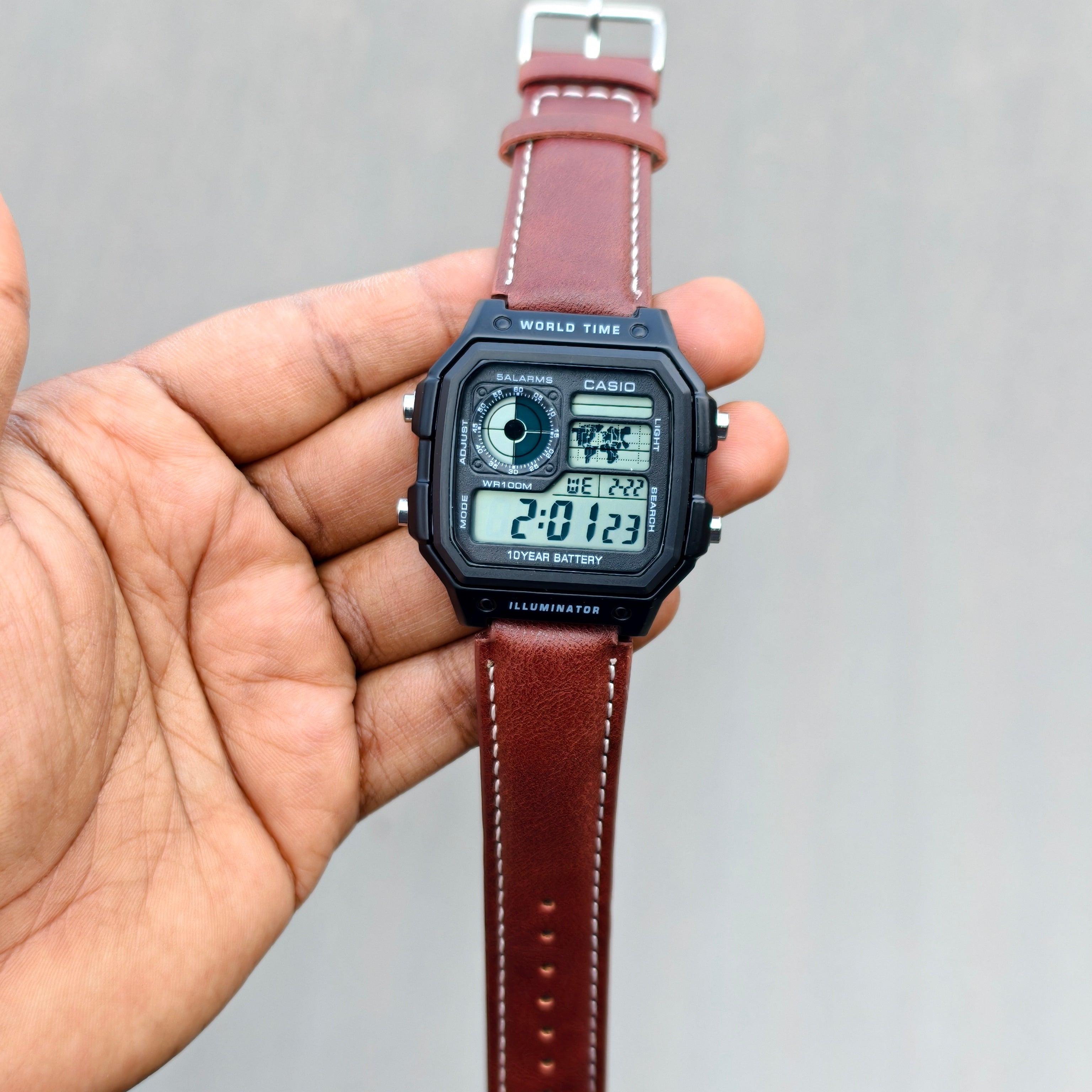 Casi# Vintage Illuminator - Brown/Black - OM SAI TIMEPIECE