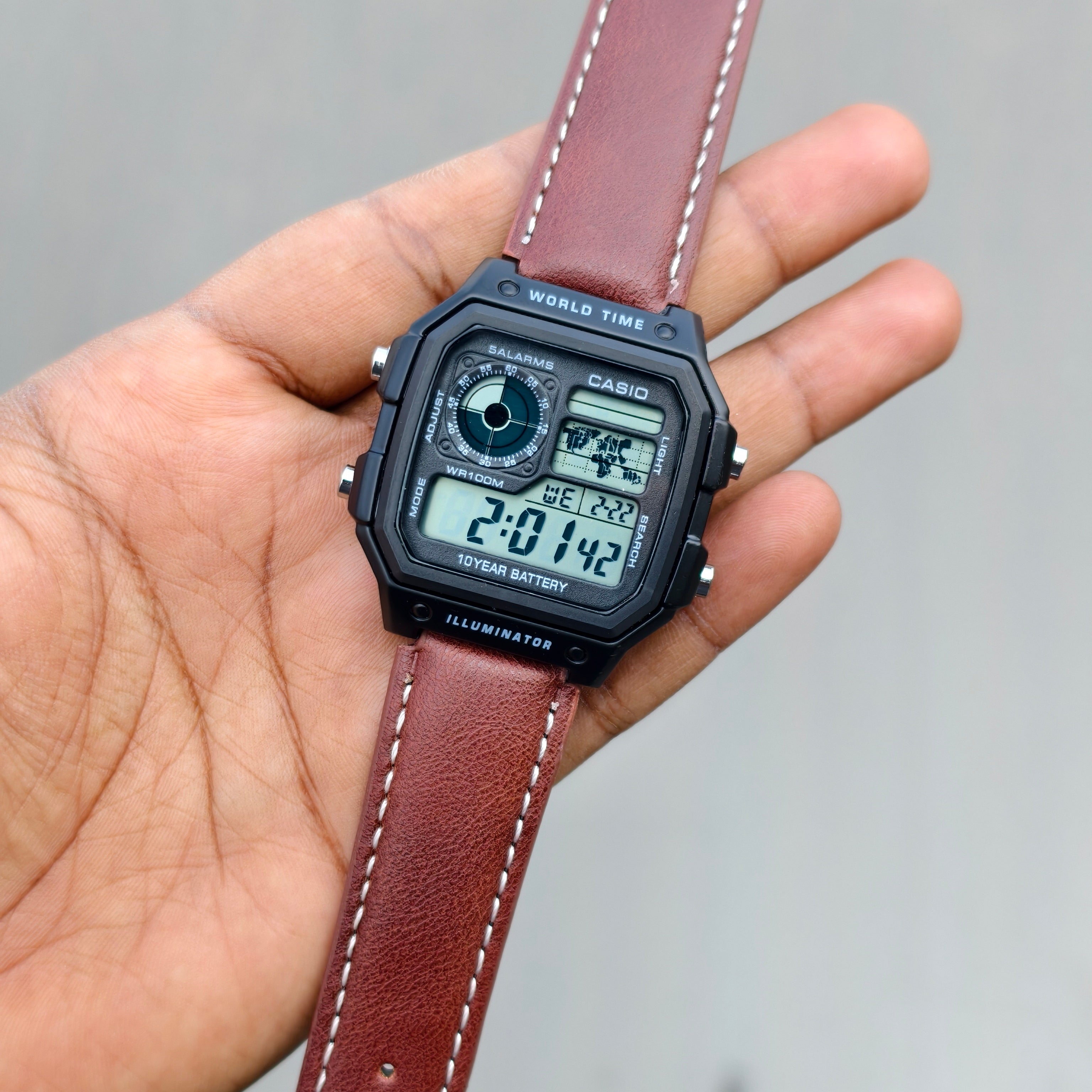 Casi# Vintage Illuminator - Brown/Black - OM SAI TIMEPIECE